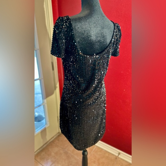 White House Black Market Black Sequin Chem, Style 570275634, Small, NWT - Picture 5 of 14